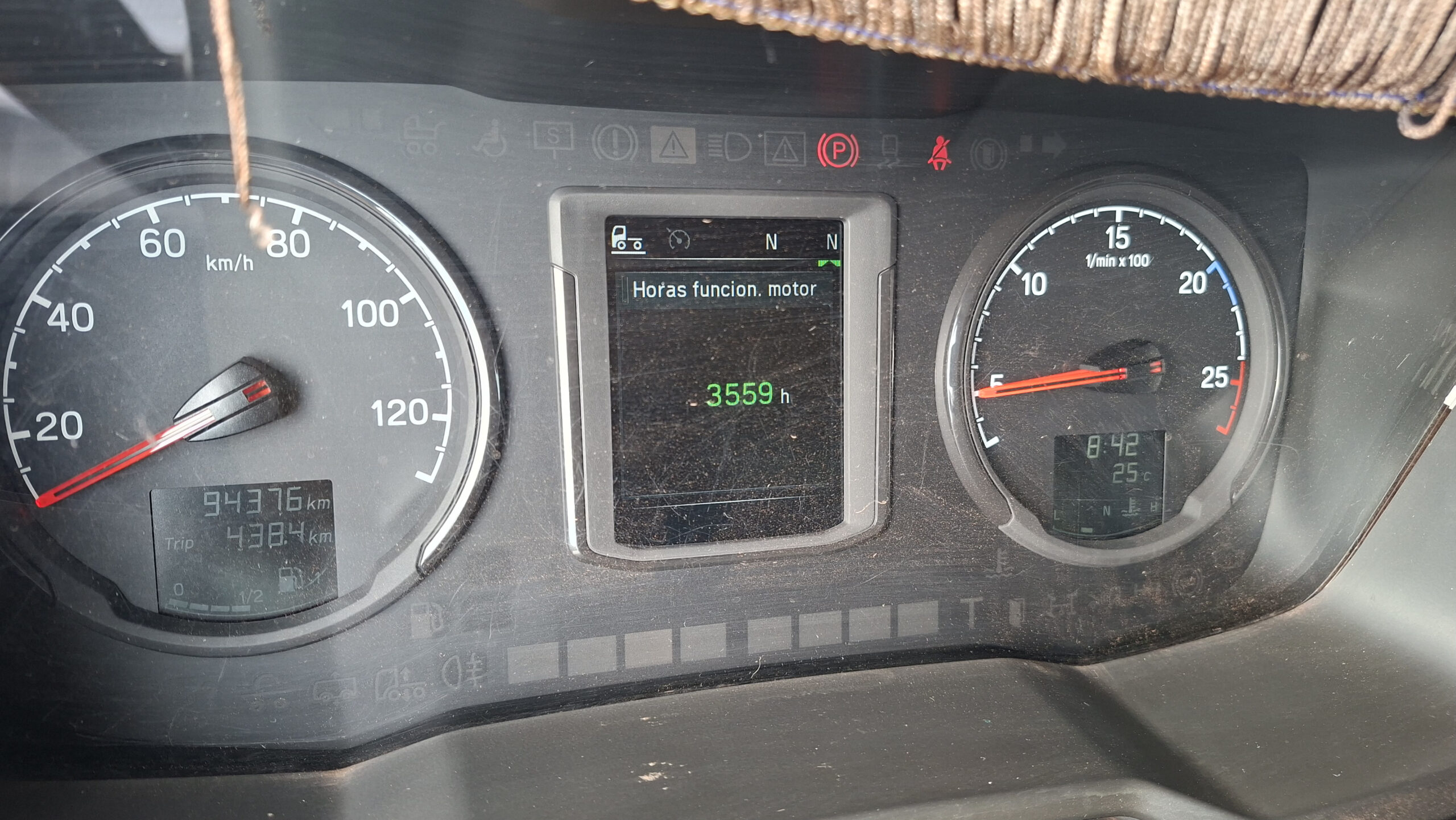 Caminhão Basculante – G450 6×4